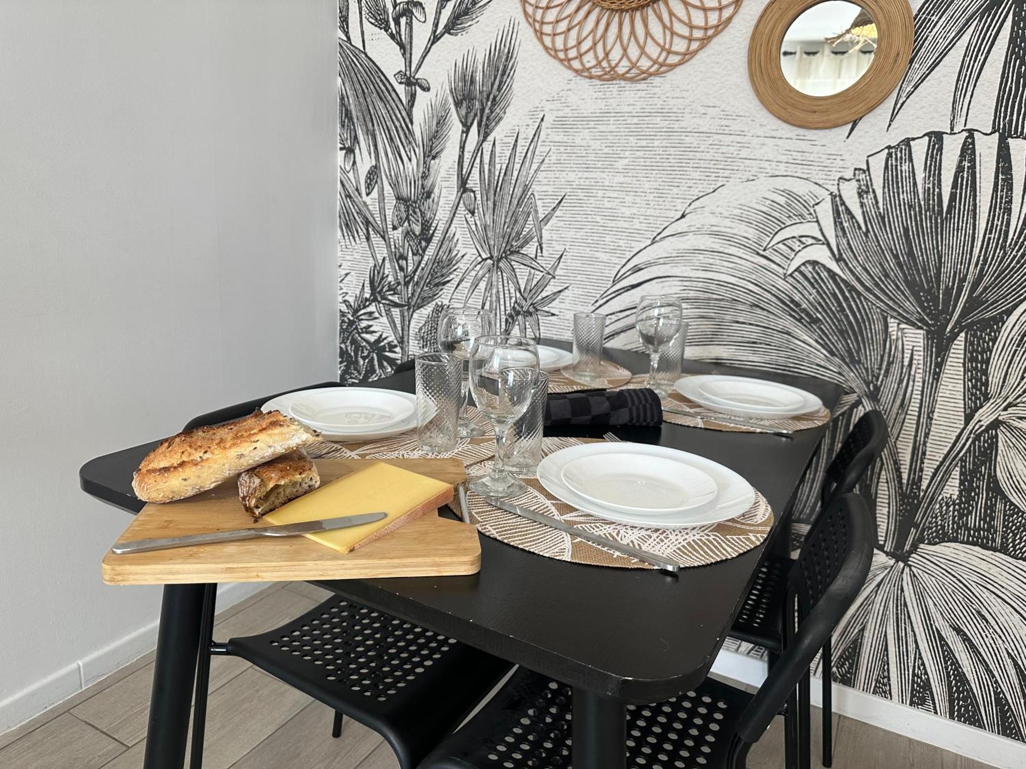 Le Boheme - Appartement Proche Gare Et Commerces 吉索尔 外观 照片